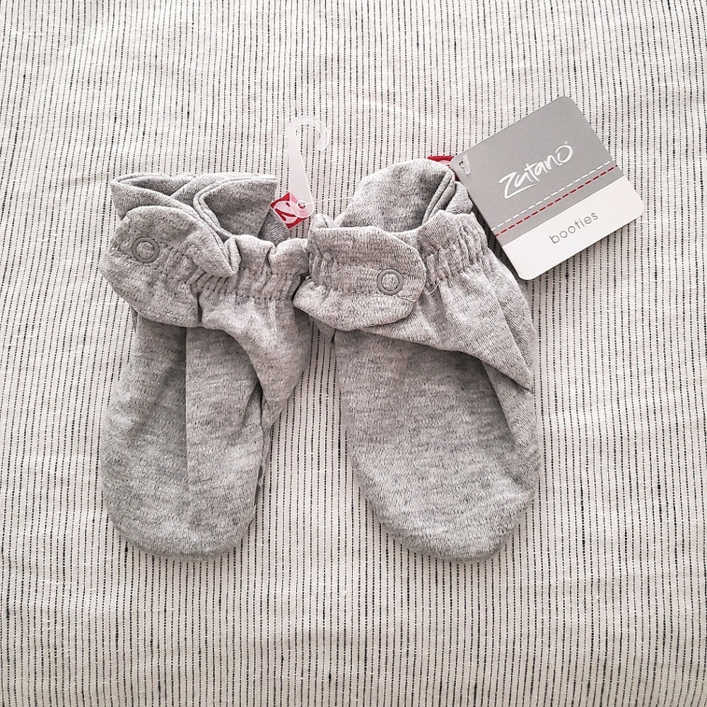 NWT Zutano Baby Booties